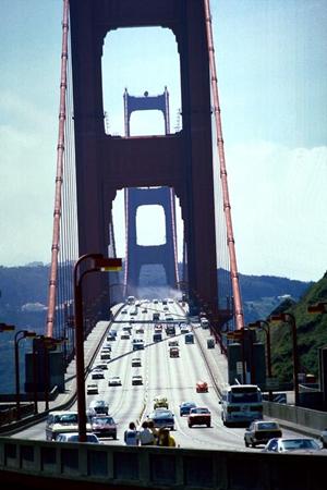 車の運転手を任せるなら定期契約も出来る会社へ