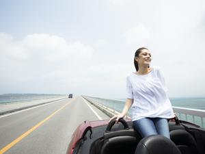 運転手の派遣以外に社内メール便も運行も承る企業